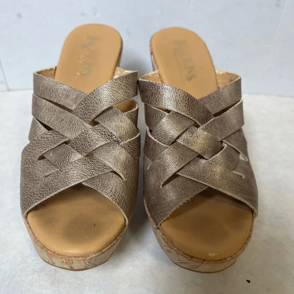 Kork Ease Korks Sandals Women's 6 Gold Metallic Platform Wedge